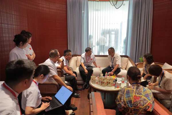 西普会,cq9电子官网入口健康,达霏欣